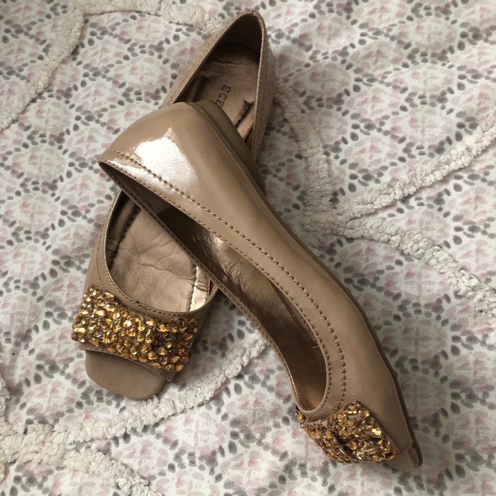 BCBGeneration Nude Patent Peep-Toe Flats with Gold Crystal Accent 9.5M